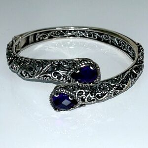 NWOT Carolyn Pollack Sterling Silver Genuine Amethyst Hinged Bypass Bracelet